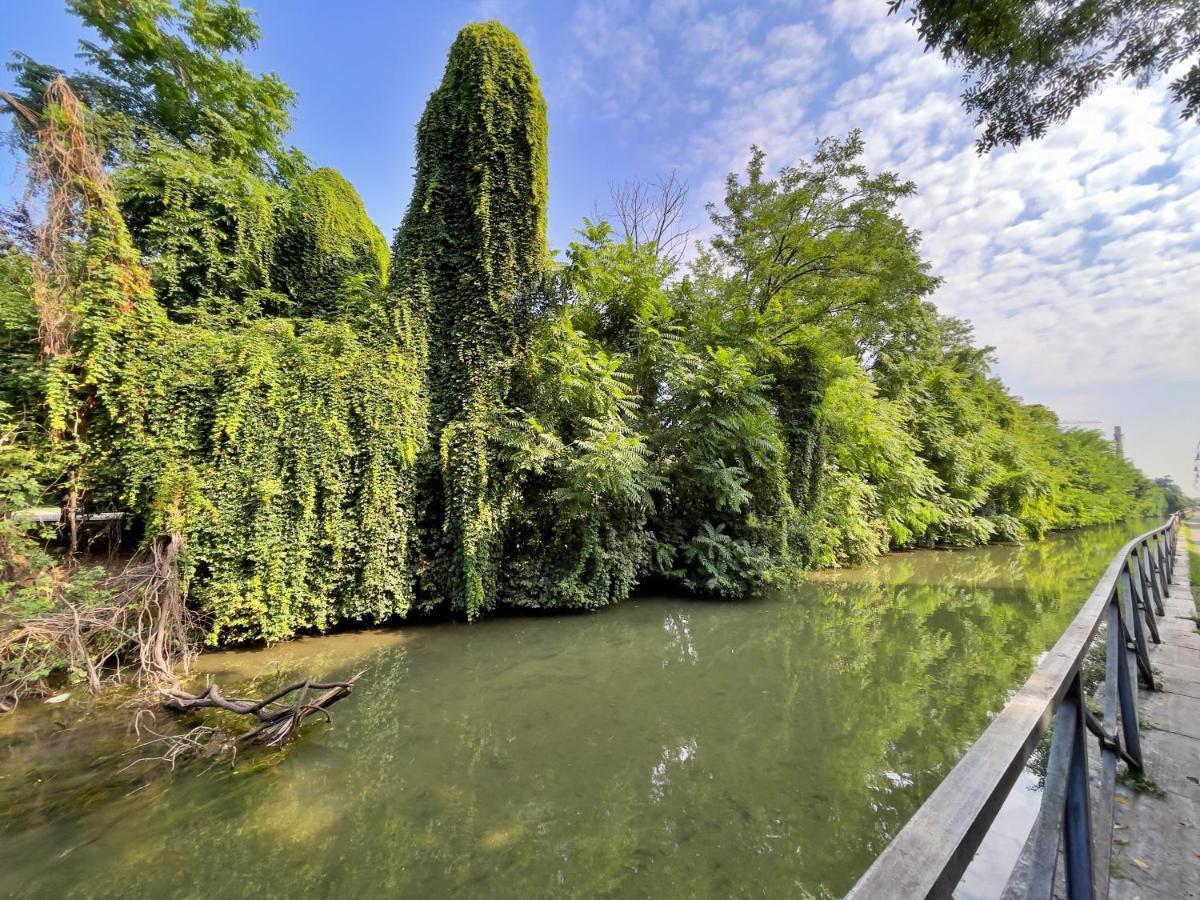 Best Way Rent - Incantevoli Appartamenti Sul Naviglio Della Martesana Milão Exterior foto